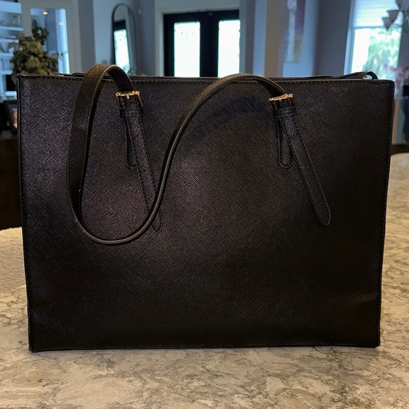 👜 Women’s Black Work Tote – Laptop & Multi-Section Organizer - Picture 1 of 7
